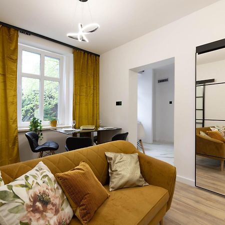 Klimatyczny Apartament Wroclawska Apartment Bytom Luaran gambar